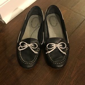 SPERRY Black & White Leather Flats 🥿